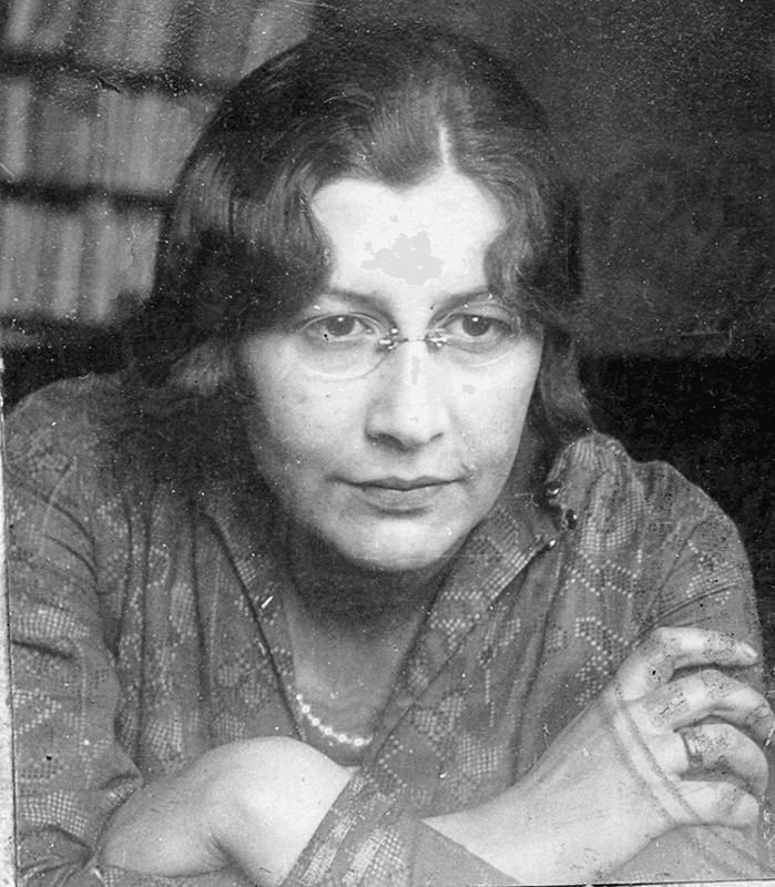Г. Ф. Корзухина. Фото с пропуска в ГАИМК, 1930-е гг.
