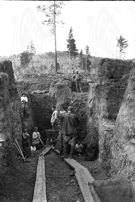 Курган № 49. Общий вид раскопа с середины