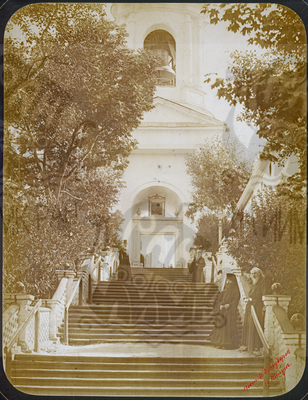 Q.164 -2 Оптина Введенская Макарьева пустынь близ г.Козельска. Вид лестницы и святых ворот под колокольней. Снимок Гольдберга, май 1887  года. 