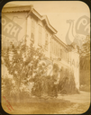 Q.164 - 5 Оптина Введенская Макарьева пустынь близ г. Козельска. Здание монастырской больницы – вид вдоль фасада. Снимок Гольдберга, май 1887  года. 